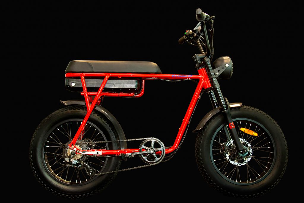 Red Bike no colour profile 1920pix (1 of 1)
